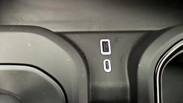 2025 GMC Sierra 1500 4WD Crew Cab Short Box AT4