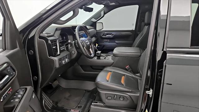 2025 GMC Sierra 1500 4WD Crew Cab Short Box AT4