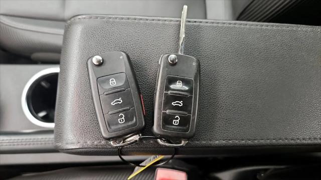 2015 Volkswagen Beetle 1.8T