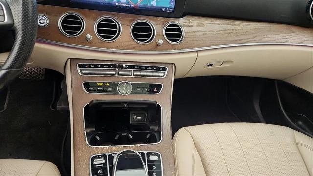 2018 Mercedes-Benz E-CLASS E 300 E 300