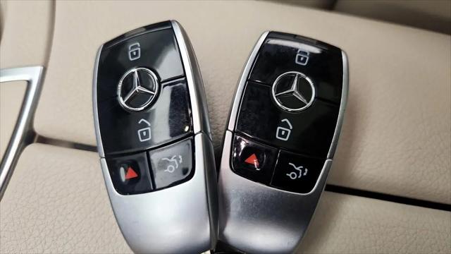 2018 Mercedes-Benz E-CLASS E 300 E 300
