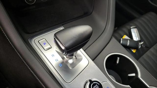 2022 Genesis G70 2.0T AWD