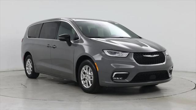 2025 Chrysler Pacifica Select for sale in Hoover, AL