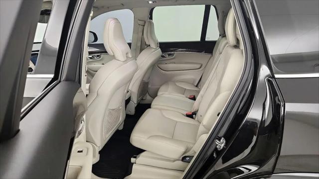 2019 Volvo XC90 T5 Momentum