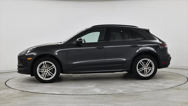 2022 Porsche Macan Macan