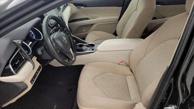 2022 Toyota Camry LE Hybrid