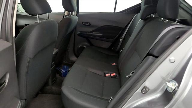 2024 Nissan Kicks S Xtronic CVT