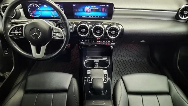 2020 Mercedes-Benz A 220 4MATIC