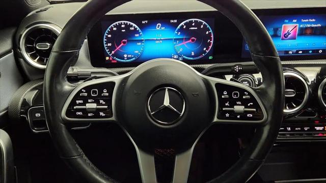 2020 Mercedes-Benz A 220 4MATIC