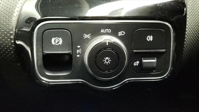 2020 Mercedes-Benz A 220 4MATIC
