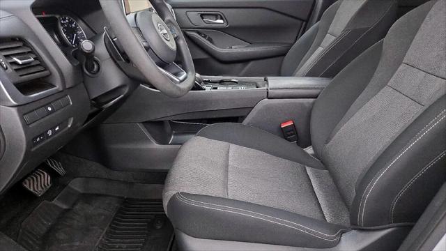 2024 Nissan Rogue SV FWD