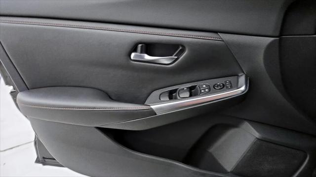 2022 Nissan Sentra SR Xtronic CVT