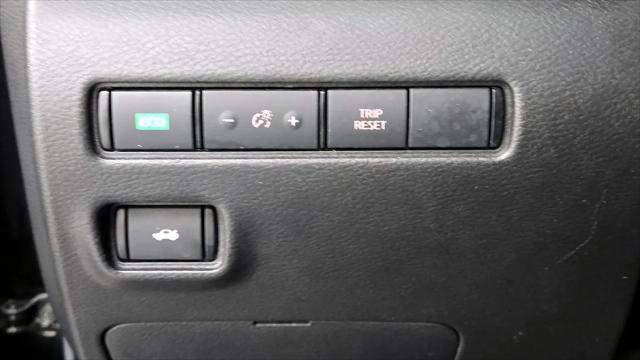 2022 Nissan Sentra SR Xtronic CVT