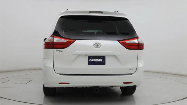 2017 Toyota Sienna XLE 8 Passenger