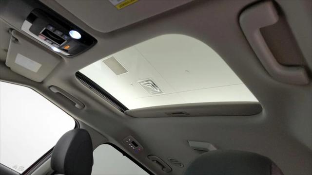 2023 Kia Carnival MPV SX Prestige