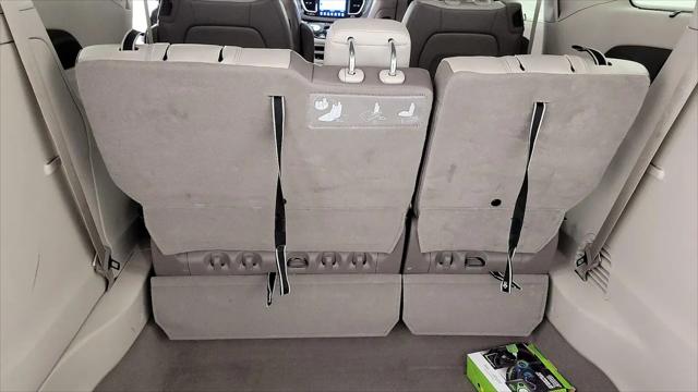 2017 Chrysler Pacifica Touring-L Plus