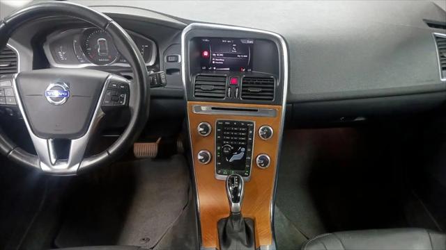 2017 Volvo XC60 T5 Inscription
