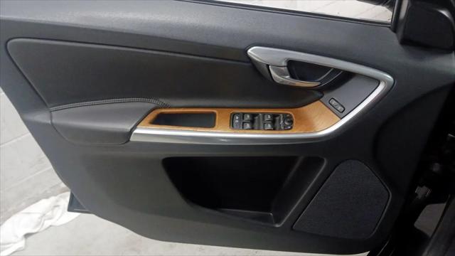2017 Volvo XC60 T5 Inscription