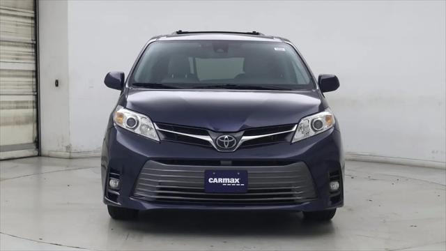 2019 Toyota Sienna XLE 7 Passenger