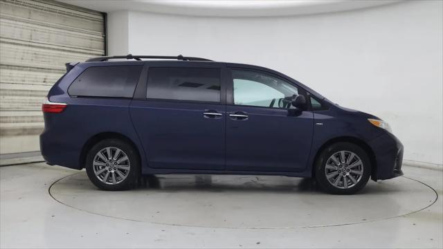 2019 Toyota Sienna XLE 7 Passenger