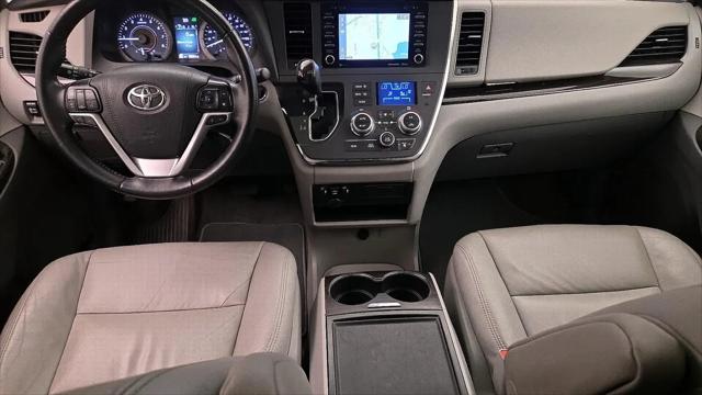 2019 Toyota Sienna XLE 7 Passenger