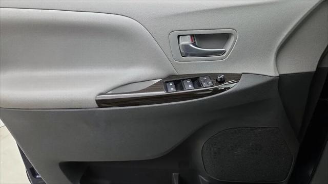 2019 Toyota Sienna XLE 7 Passenger