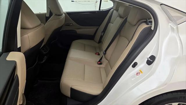 2019 Lexus ES 350 Luxury