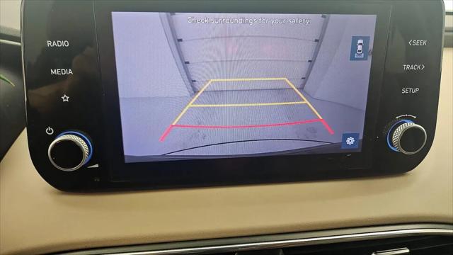 2023 Hyundai Santa Fe SE