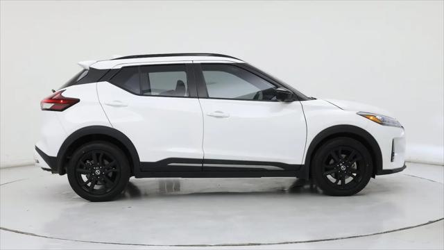 2021 Nissan Kicks SR Xtronic CVT