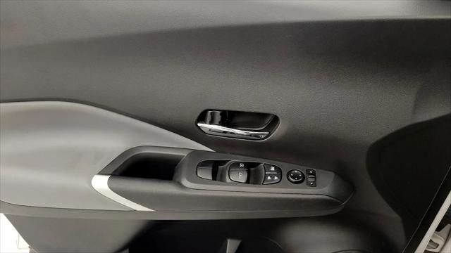 2021 Nissan Kicks SR Xtronic CVT