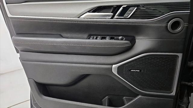 2023 Jeep Wagoneer Series II Carbide 4x4