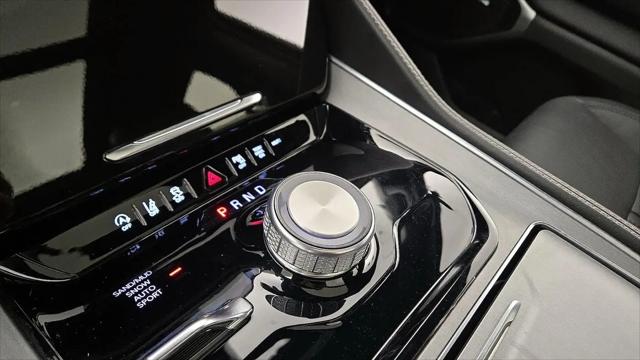 2023 Jeep Wagoneer Series II Carbide 4x4