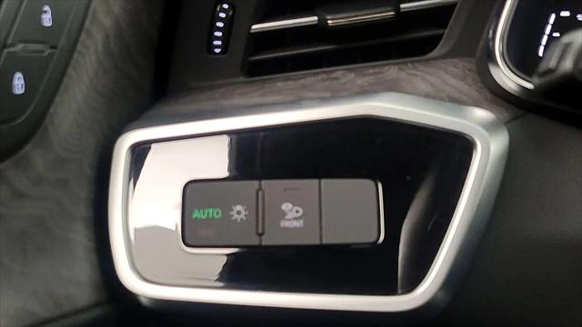 2024 Audi A6 Premium Plus 45 TFSI quattro S tronic