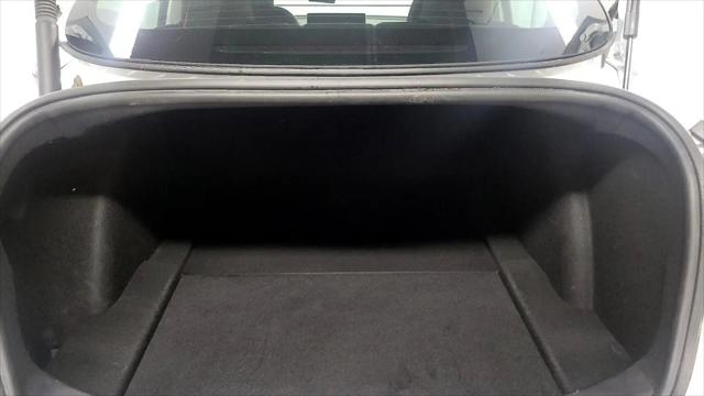 2021 Tesla Model 3 Standard Range Plus Rear-Wheel Drive