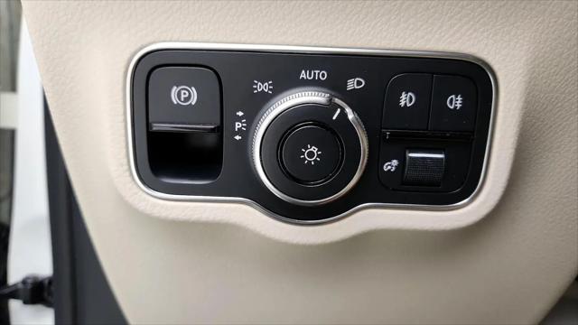 2022 Mercedes-Benz GLB GLB 250