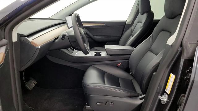 2025 Tesla Model Y Long Range Dual Motor All-Wheel Drive