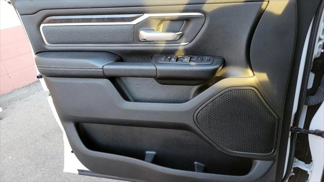 2023 Ram 1500 Big Horn Crew Cab 4x4 5'7" Box
