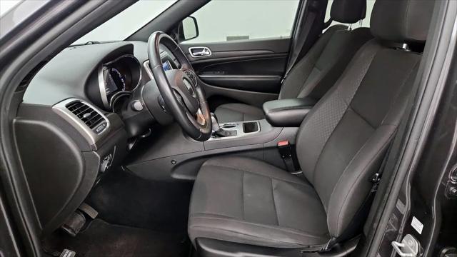 2018 Jeep Grand Cherokee Laredo E 4x2