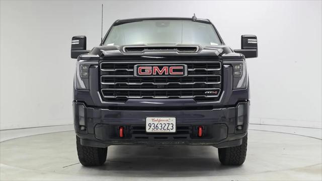 2024 GMC Sierra 2500HD 4WD Crew Cab Standard Bed AT4