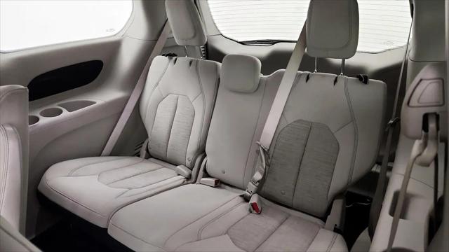 2018 Chrysler Pacifica Hybrid Touring Plus