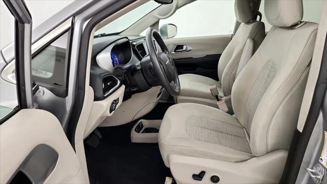 2018 Chrysler Pacifica Hybrid Touring Plus