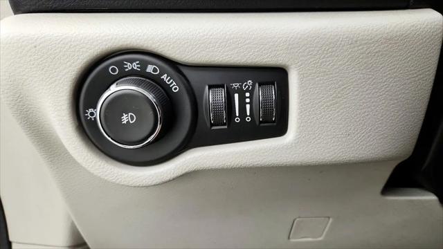 2018 Chrysler Pacifica Hybrid Touring Plus