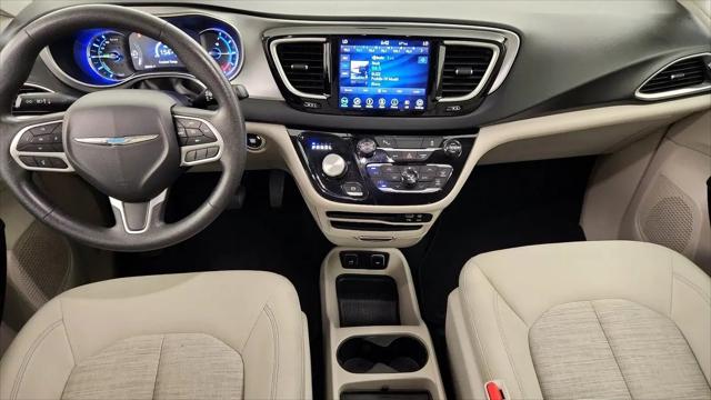 2018 Chrysler Pacifica Hybrid Touring Plus