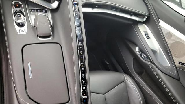 2024 Chevrolet Corvette Stingray RWD Convertible 2LT