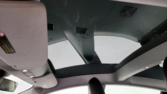2022 Tesla Model 3 Performance Dual Motor All-Wheel Drive