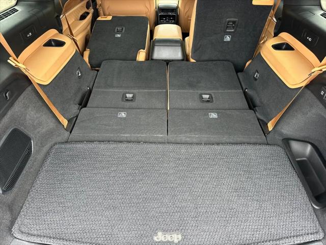 2023 Jeep Grand Cherokee L Summit Reserve 4x4