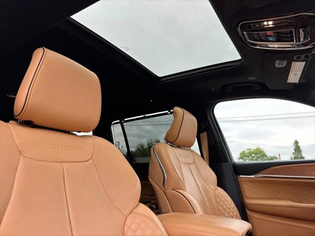 2023 Jeep Grand Cherokee L Summit Reserve 4x4