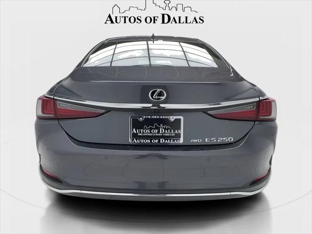 2024 Lexus ES 250 ES 250