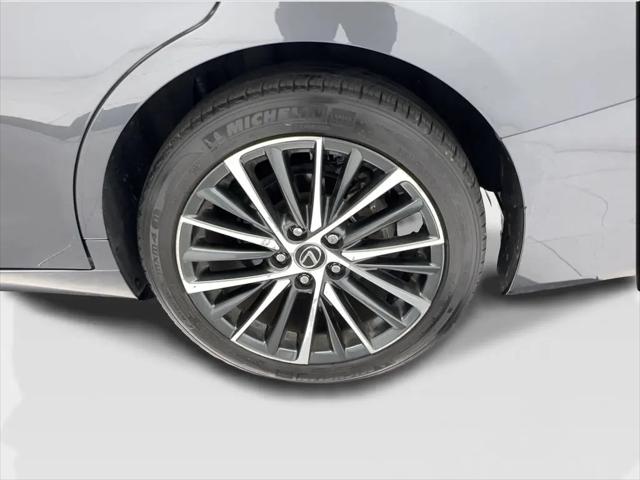 2024 Lexus ES 250 ES 250