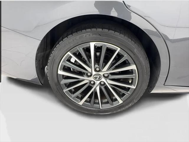 2024 Lexus ES 250 ES 250